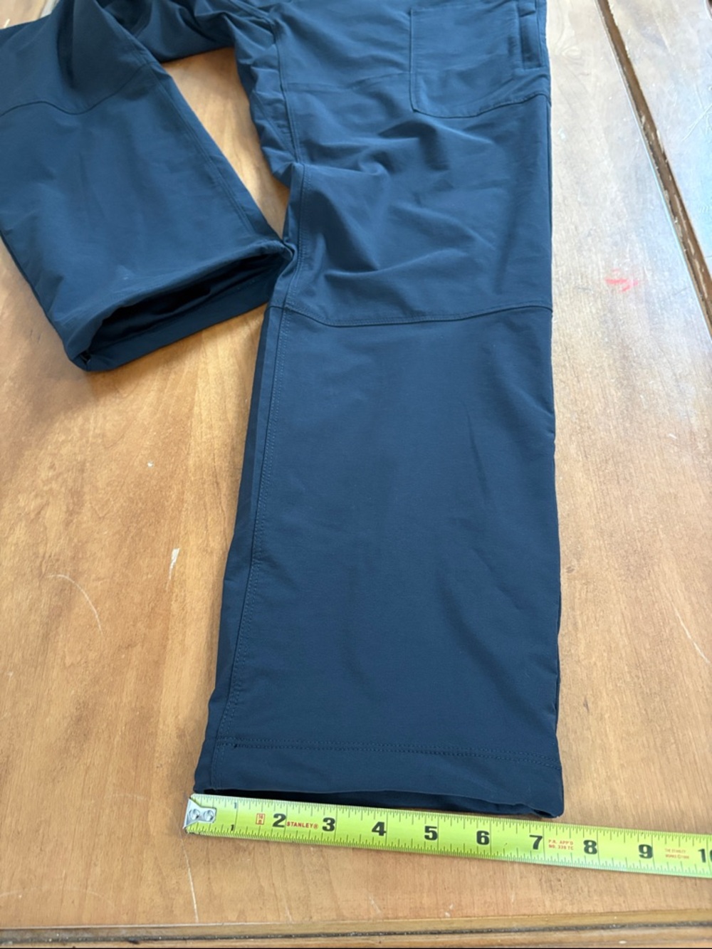 Orvis Black Lined Cargo Performance Pants Size 12 - Picture 6 of 14